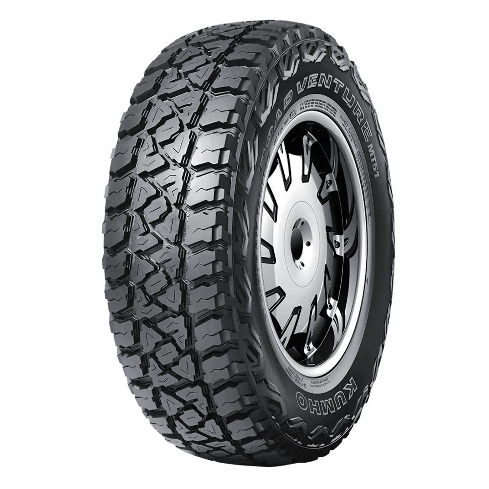Шина 235/75R15 Kumho MT51 110/107Q